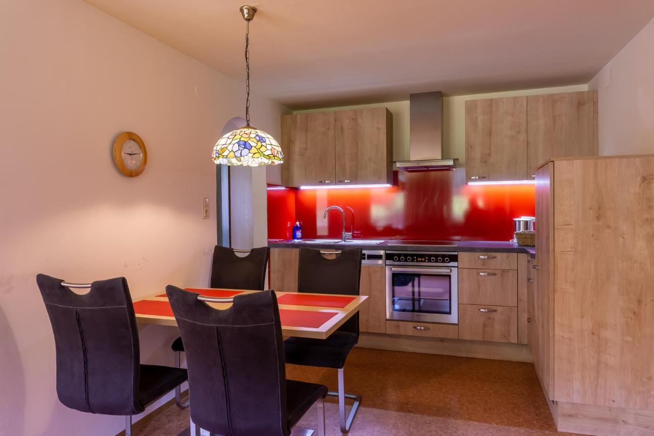 Gästehaus Wötzer und Landhaus Stocka Lägenhet Grän Exteriör bild