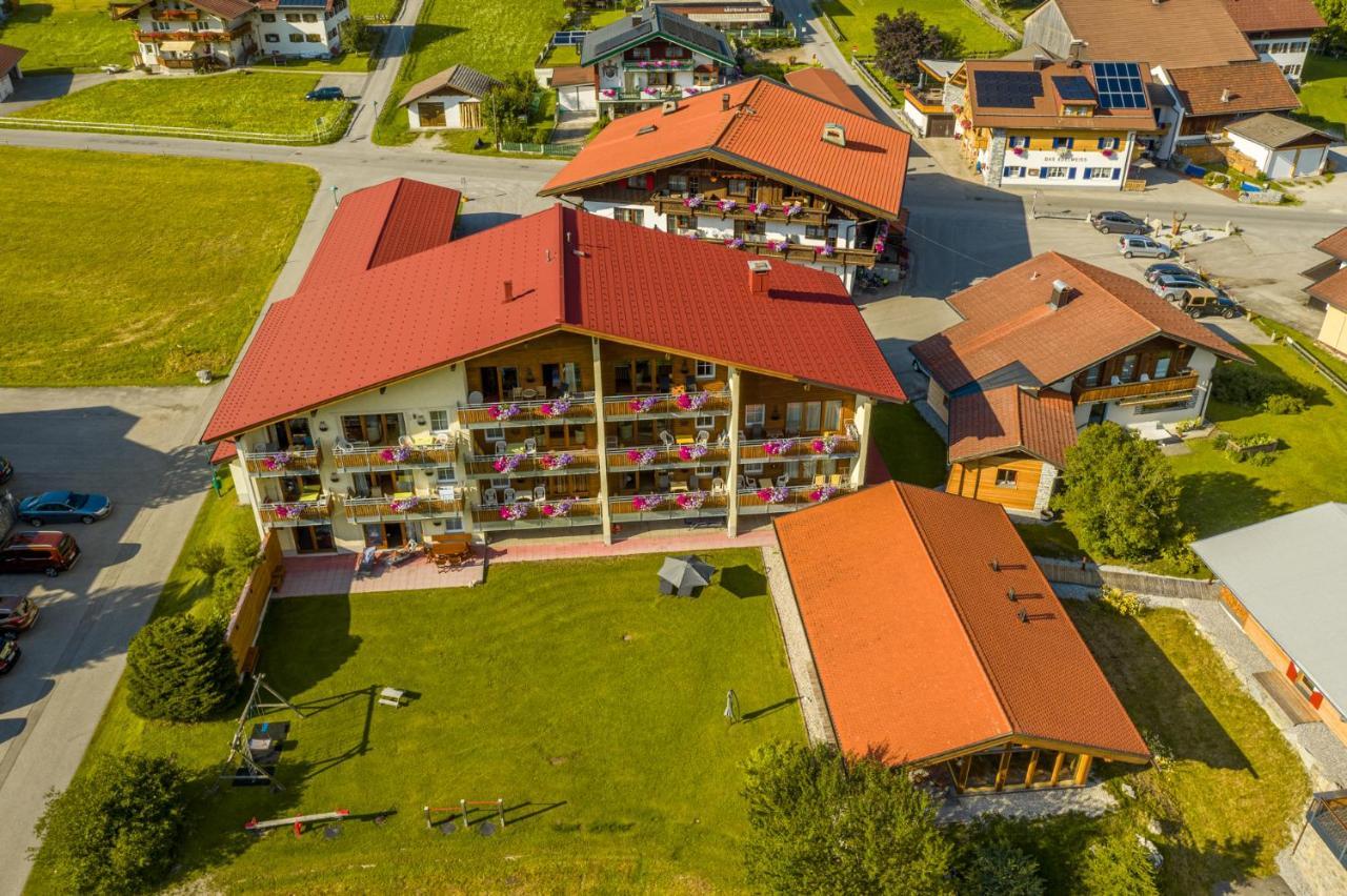 Gästehaus Wötzer und Landhaus Stocka Lägenhet Grän Exteriör bild