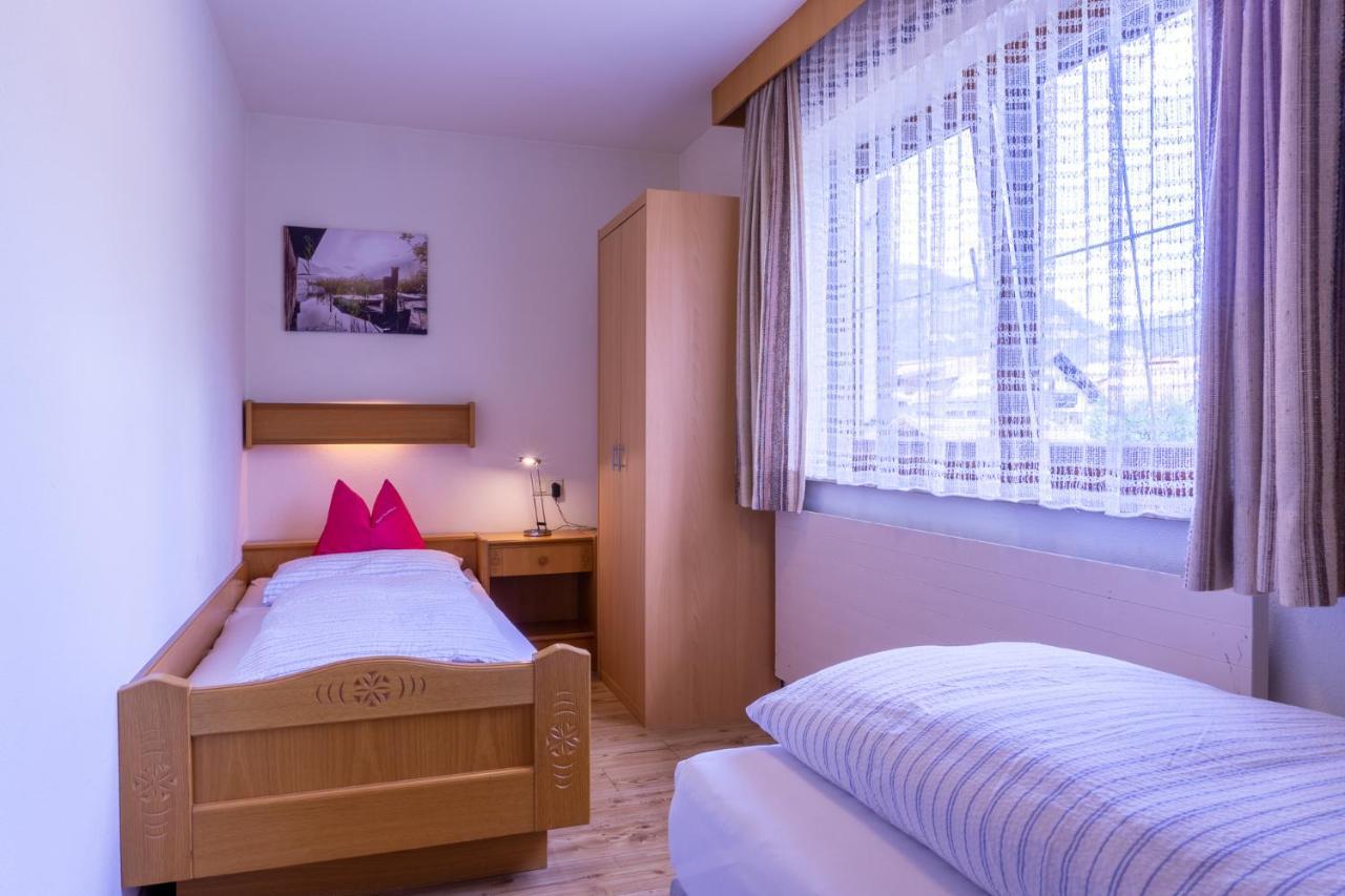 Gästehaus Wötzer und Landhaus Stocka Lägenhet Grän Exteriör bild
