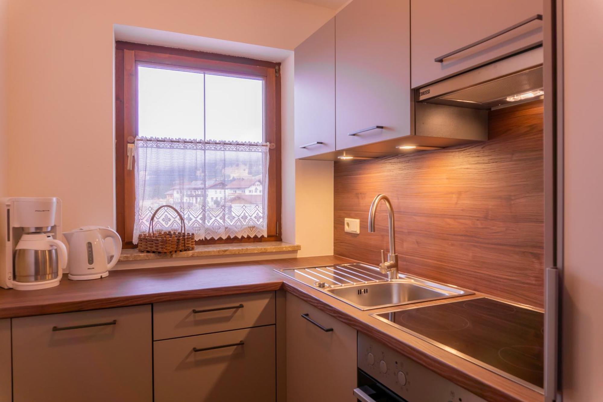 Gästehaus Wötzer und Landhaus Stocka Lägenhet Grän Exteriör bild